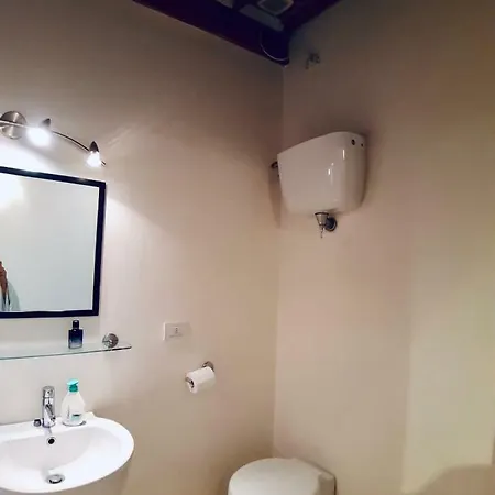 Le Deja Vue Apartment *